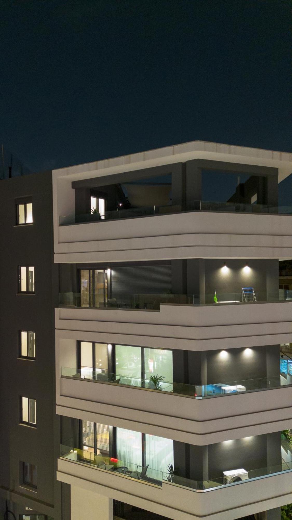 Kosmos Luxury Residences Aten Exteriör bild